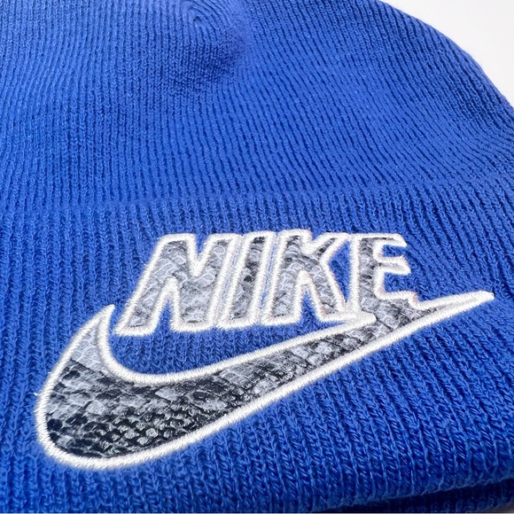Supreme x Nike Snakeskin Beanie 'Blue' - Picture 2 of 13